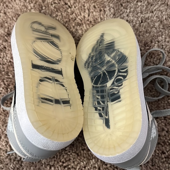 Jordan Dior 1s - Picture 6 of 6